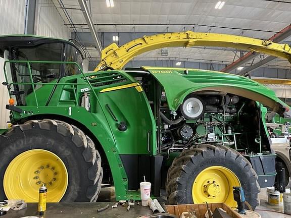 Image of John Deere 8700i Primary image
