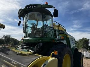 2016 John Deere 8800i Image