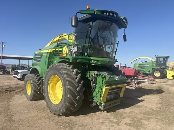 Image of John Deere 8800i Primary image