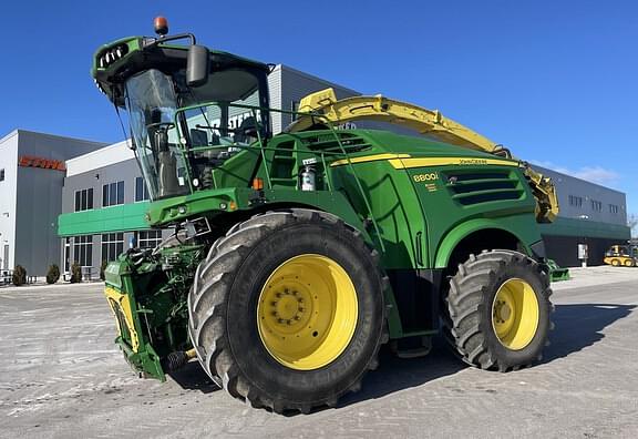 Image of John Deere 8800 equipment image 1