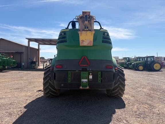 Image of John Deere 8800 equipment image 3