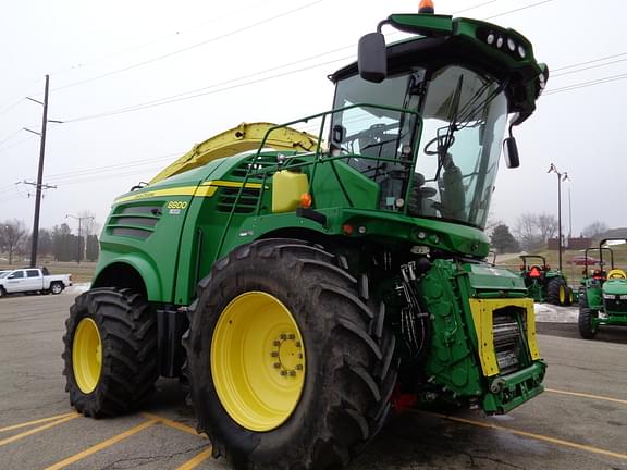 Image of John Deere 8800 equipment image 2