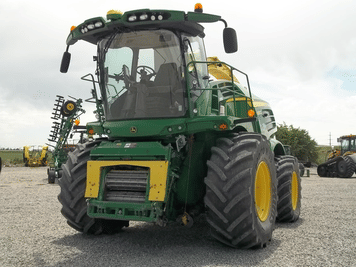 Main image John Deere 8800