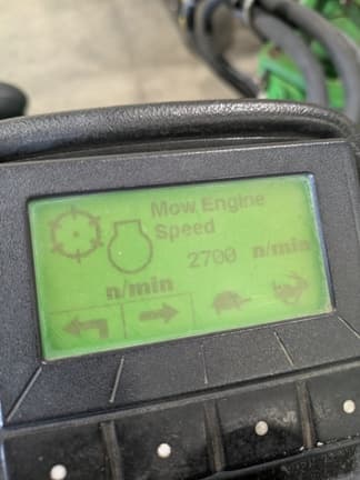 Image of John Deere 9009A equipment image 4