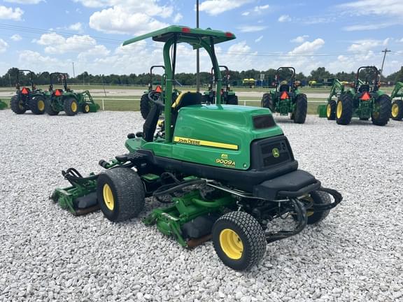 Image of John Deere 9009A equipment image 2