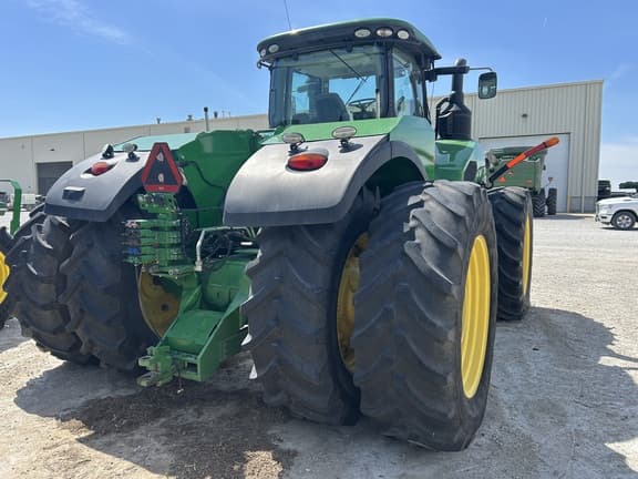 Image of John Deere 9370R equipment image 4