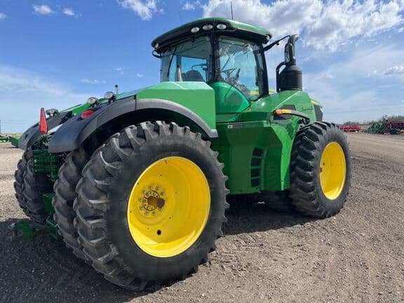Image of John Deere 9370R equipment image 4