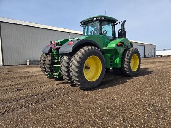 Image of John Deere 9370R equipment image 4