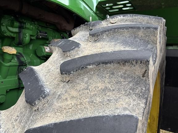 Image of John Deere 9370R equipment image 2