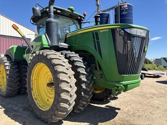 Image of John Deere 9370R equipment image 1