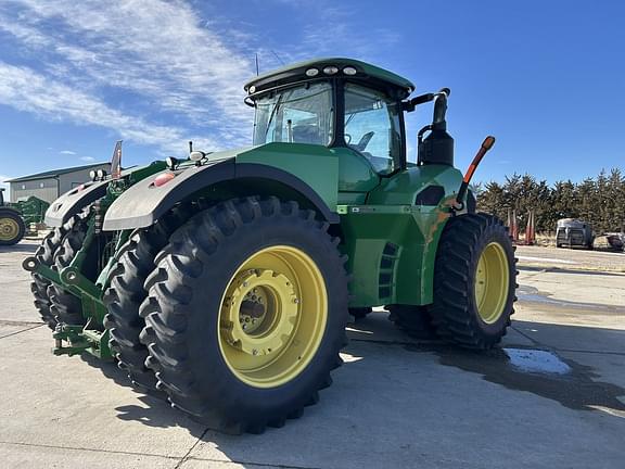 Image of John Deere 9370R equipment image 4