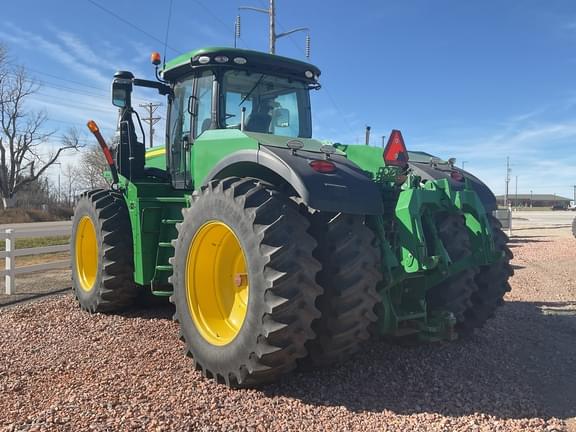 Image of John Deere 9370R equipment image 1
