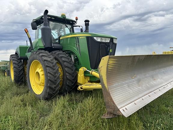 Image of John Deere 9420R equipment image 1