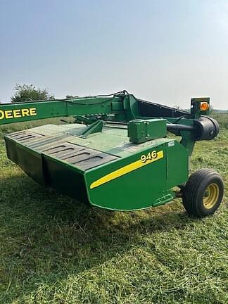 Image of John Deere 946 Primary image