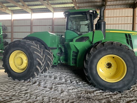 Image of John Deere 9520R equipment image 1