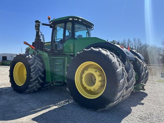 Image of John Deere 9520R equipment image 3