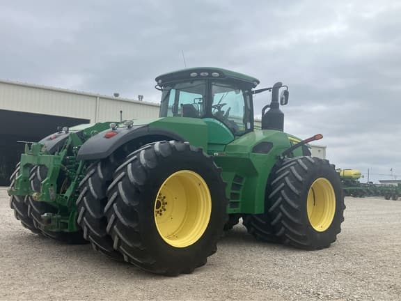 Image of John Deere 9520R equipment image 2