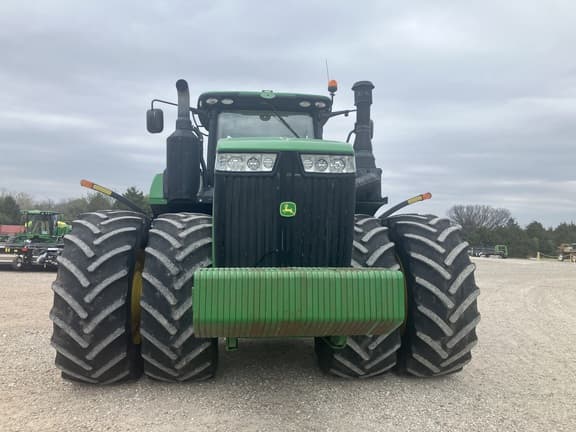 Image of John Deere 9520R equipment image 1