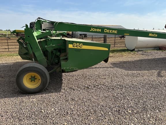 Image of John Deere 956 equipment image 4