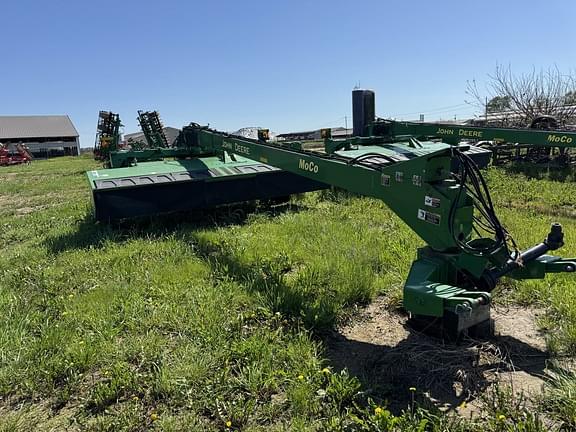 Image of John Deere 956 equipment image 1