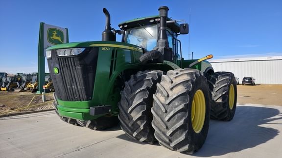 2016 John Deere 9570R Equipment Image0