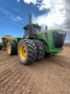 2016 John Deere 9570R Equipment Image0