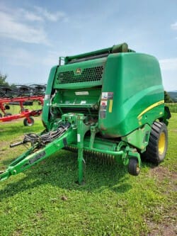 2016 John Deere 990 Equipment Image0
