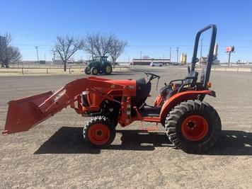 Main image Kubota B2650