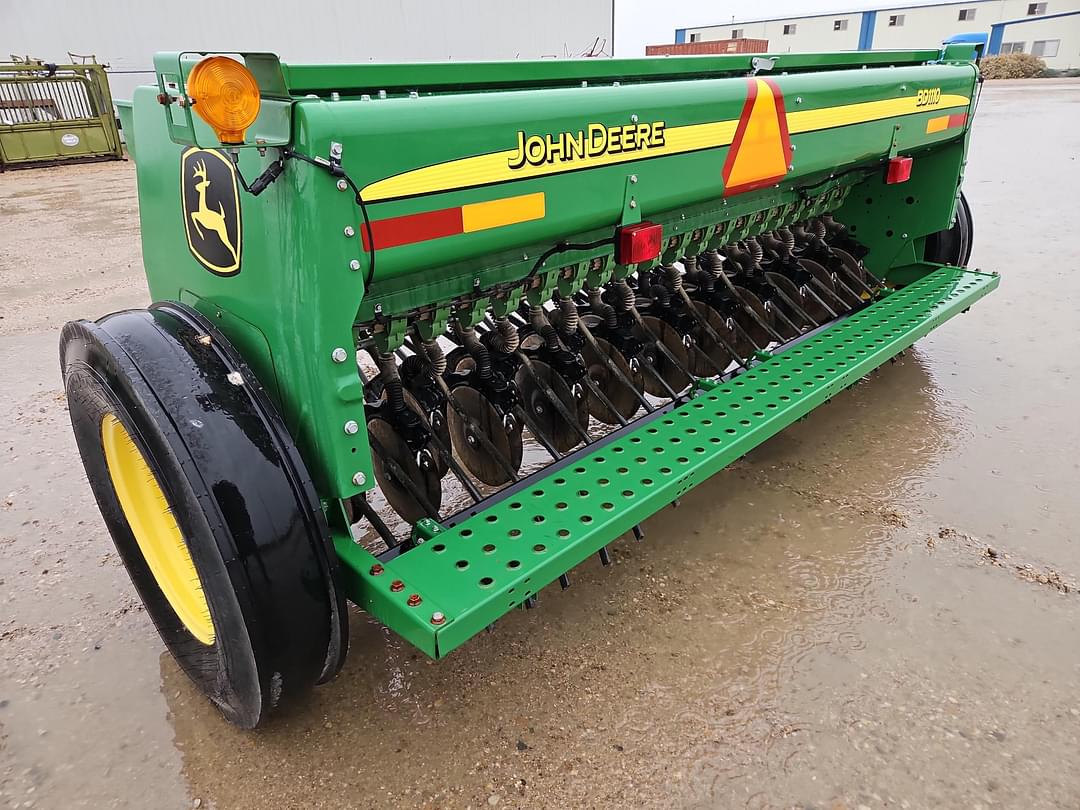 Image of John Deere BD1110 Primary image