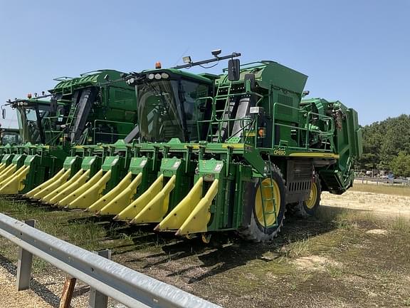 Image of John Deere CP690 equipment image 1