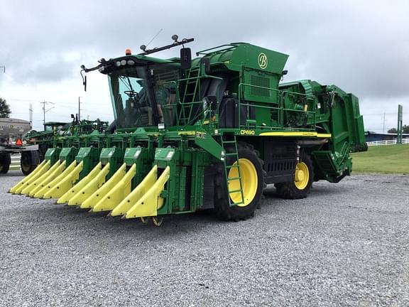 Image of John Deere CP690 Primary image