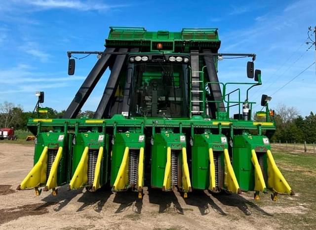 Image of John Deere CP690 equipment image 1