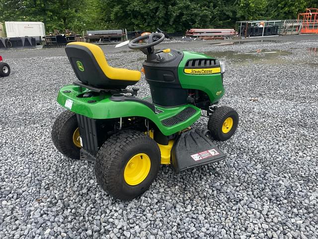 Image of John Deere D105 equipment image 2