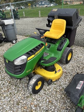 Image of John Deere D125 equipment image 2