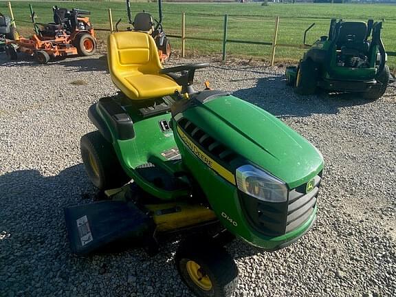 Image of John Deere D140 equipment image 2