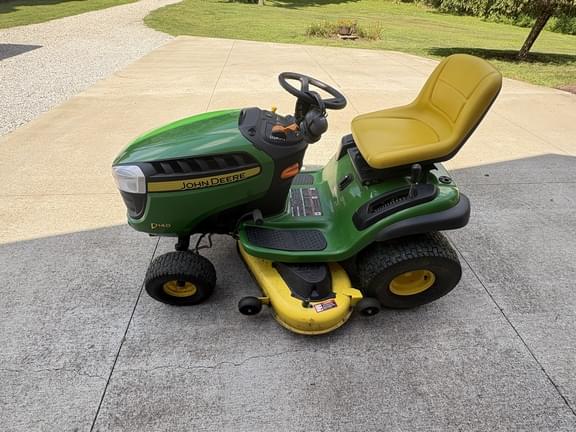 Image of John Deere D140 equipment image 2