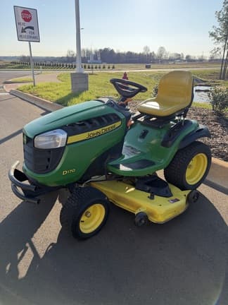 Image of John Deere D170 equipment image 1