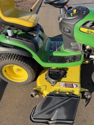 Image of John Deere D170 equipment image 2