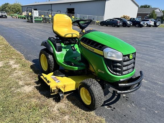 Image of John Deere D170 equipment image 2