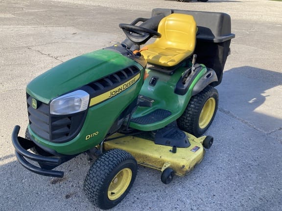 Main image John Deere D170