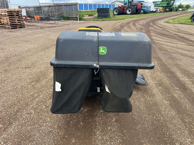 Image of John Deere D170 equipment image 1