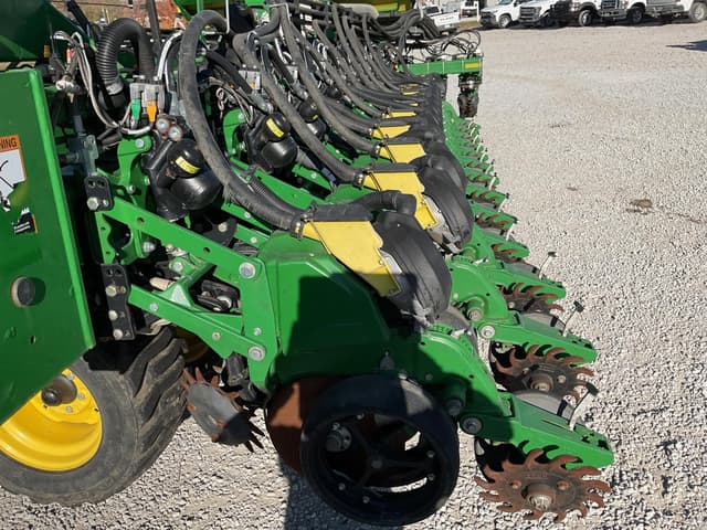 Image of John Deere DB60 equipment image 4