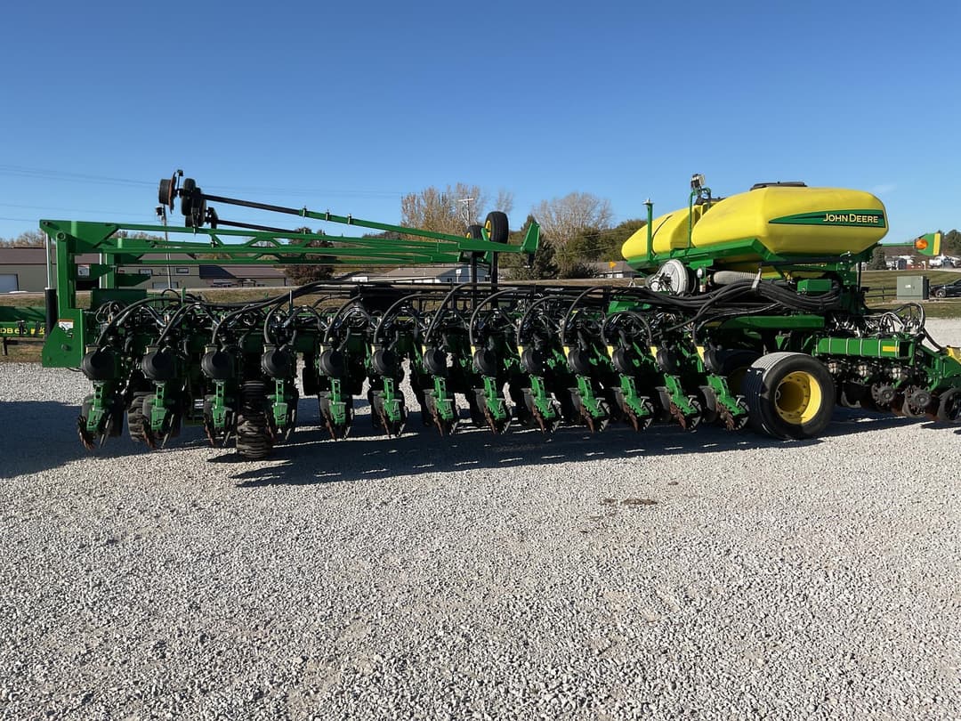 Image of John Deere DB60 Primary image