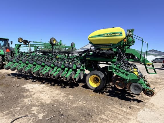 Image of John Deere DB60 equipment image 4