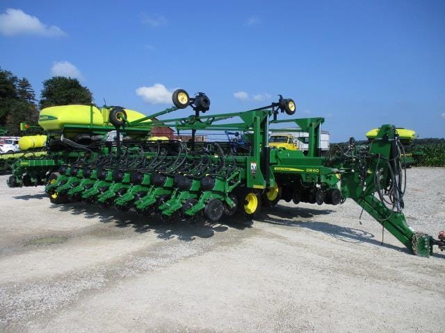2016 John Deere DB60 Equipment Image0
