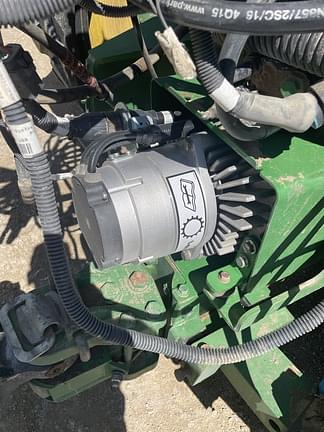 Image of John Deere DB60 equipment image 2