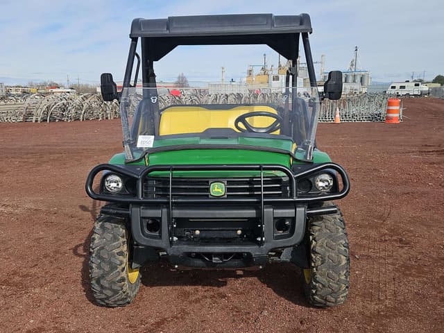 Image of John Deere Gator XUV 825i equipment image 1