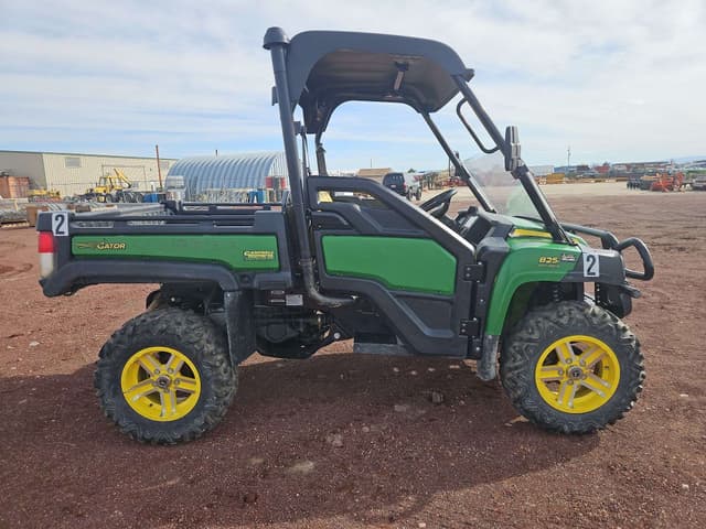 Image of John Deere Gator XUV 825i equipment image 3