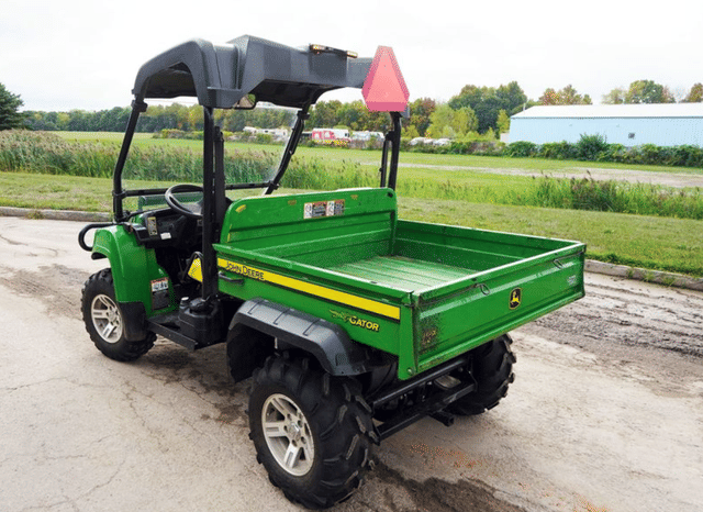 Image of John Deere Gator HPX equipment image 2