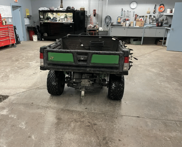 Image of John Deere Gator TX 4x2 equipment image 1